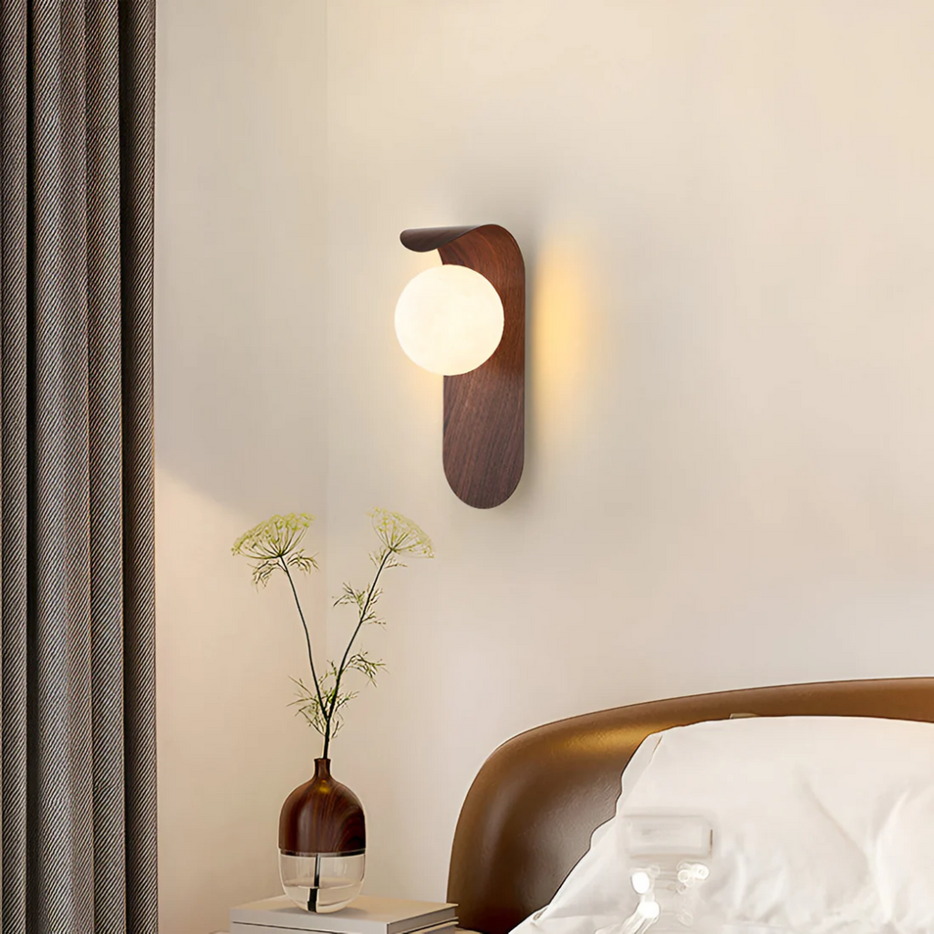 Icar skandinavisk LED-vegglampe | Minimalistisk design i tre