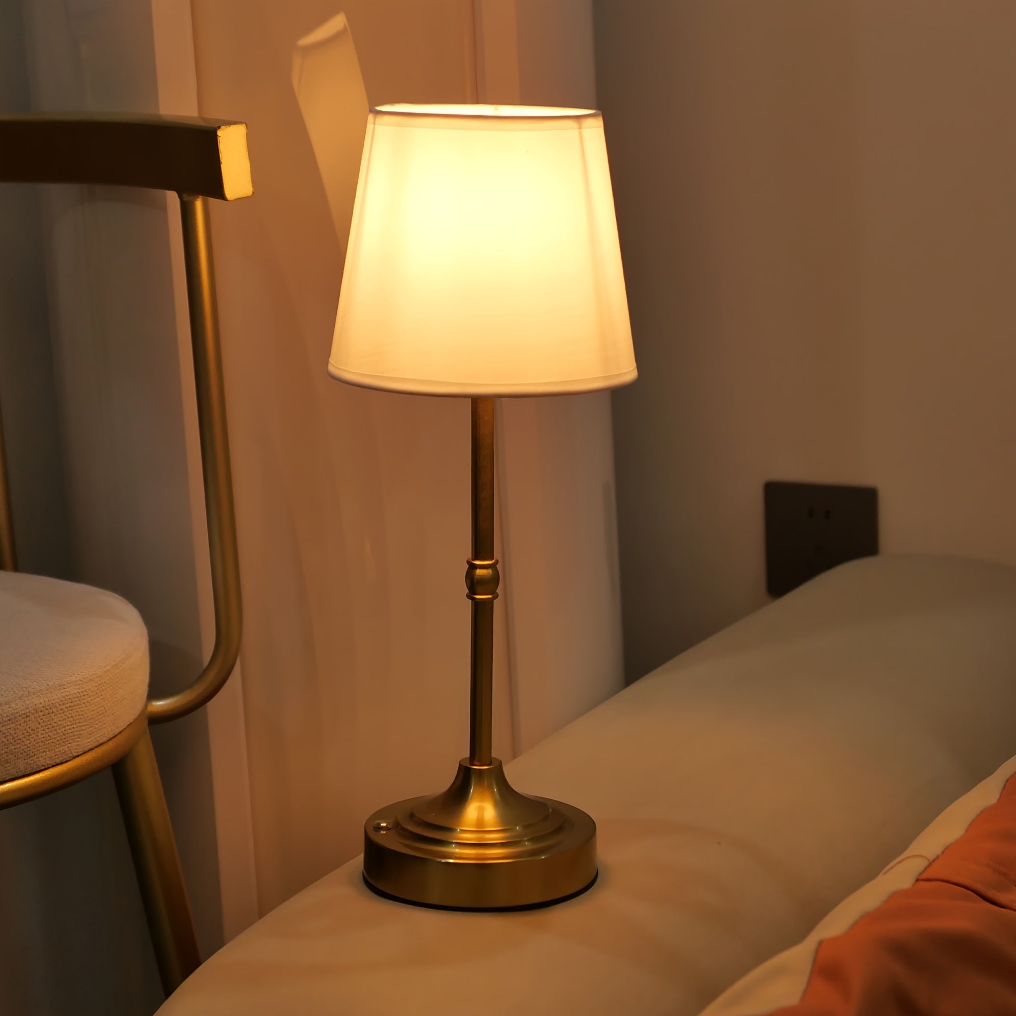 Dimbar ledningsfri bordlampe | USB-oppladbar