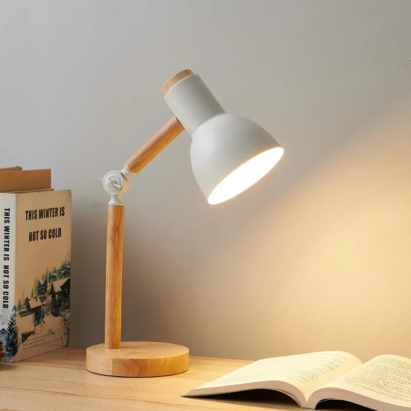 Nordisk skrivebordslampe i tre | Justerbar moderne bordlampe