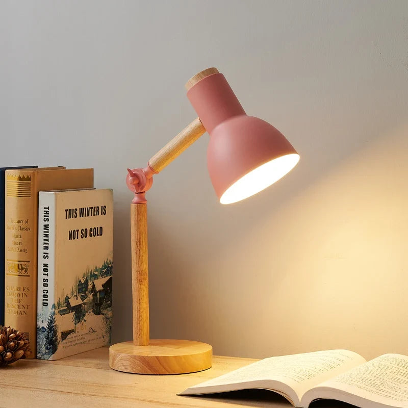 Nordisk skrivebordslampe i tre | Justerbar moderne bordlampe