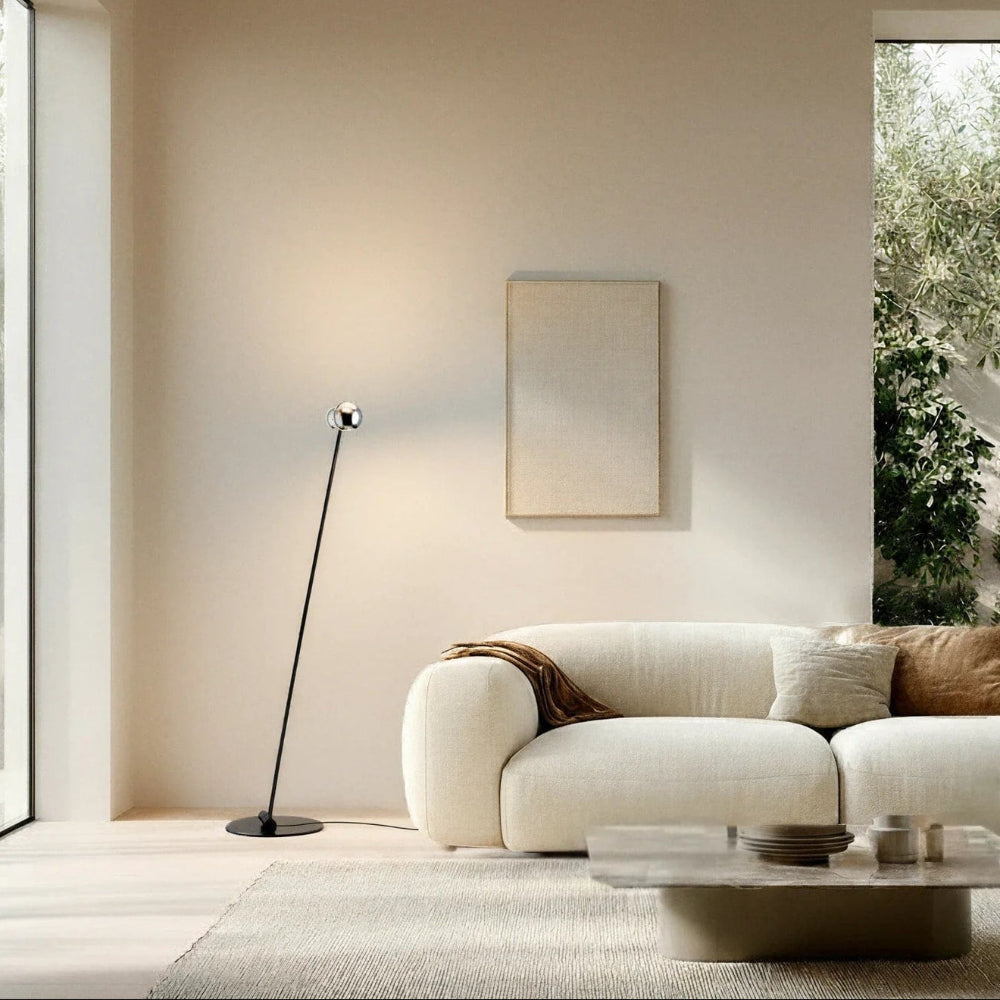 Gulvlampe med to lyskilder | Moderne buet design