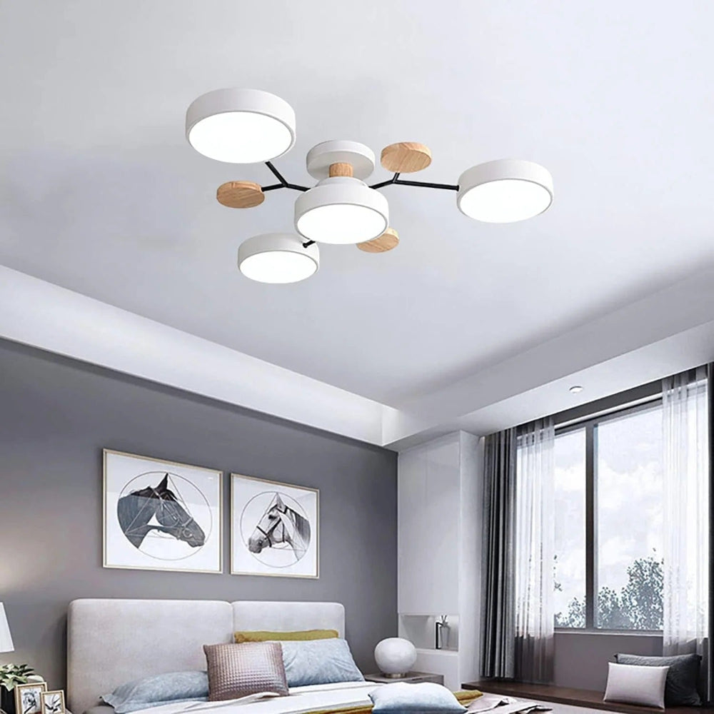 Energieffektiv taklysekrone | Halvinnfelt LED