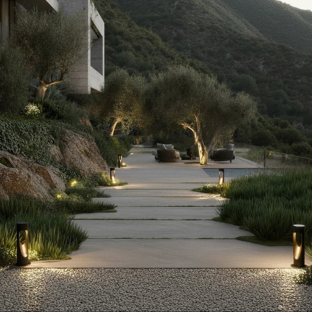Outdoor floor lamp | Weatherproof LED with high round base